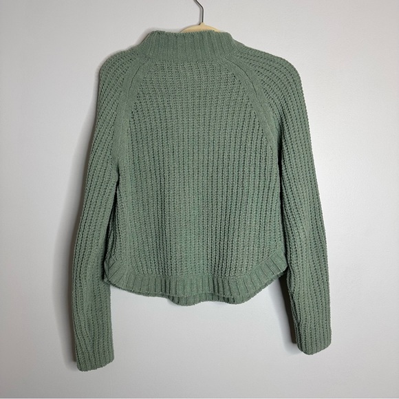 Sweater - Picture 5 of 5